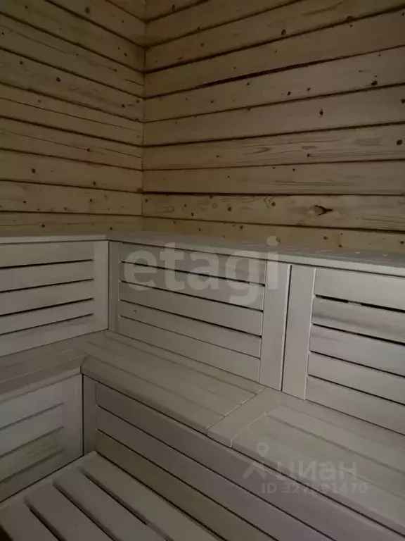 Дом в Красноярский край, Емельяновский муниципальный округ, д. Плоское ... - Фото 1