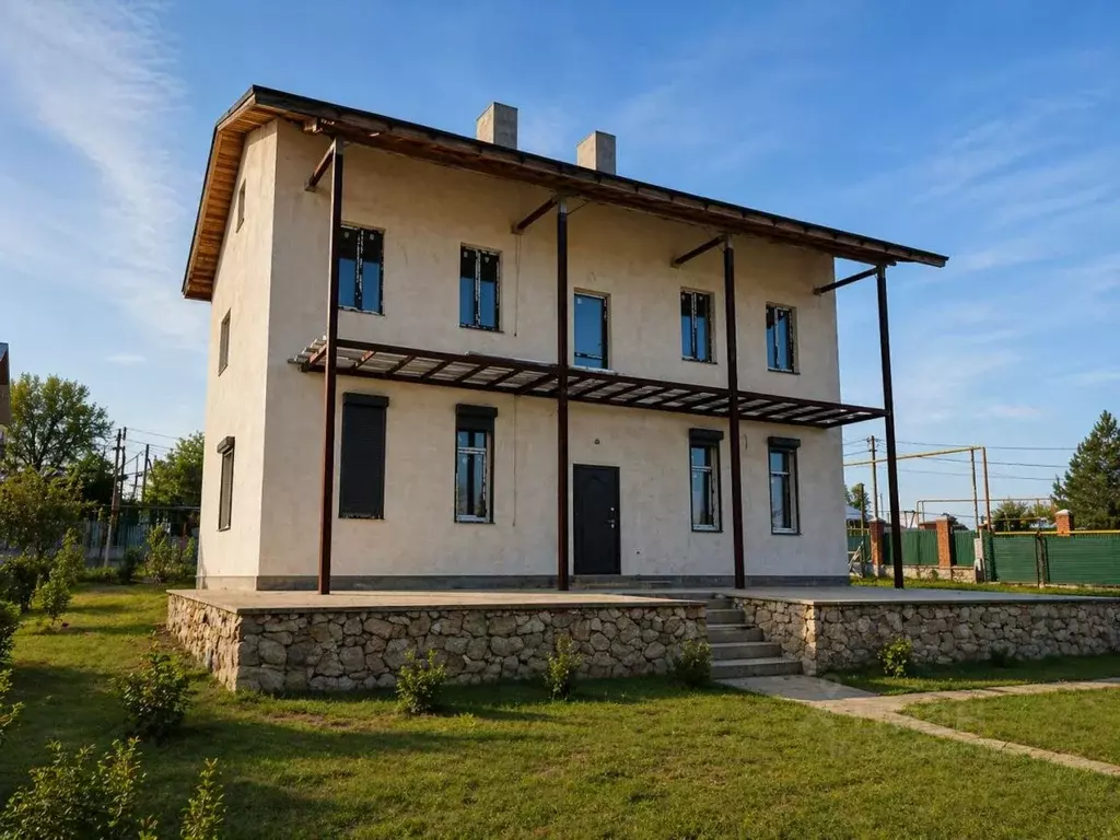 Дом в Самарская область, Красноярский район, Новосемейкино городское ... - Фото 1