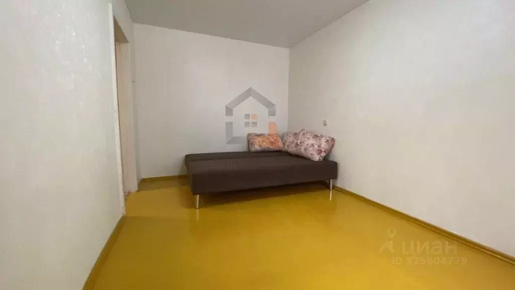 2-к кв. Кировская область, Киров ул. Сурикова, 41 (42.0 м) - Фото 2