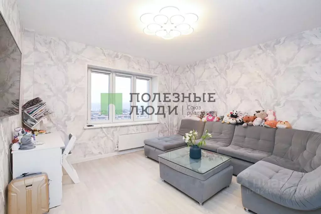 1-к кв. Красноярский край, Красноярск ул. Дмитрия Мартынова, 27 (42.2 ... - Фото 1