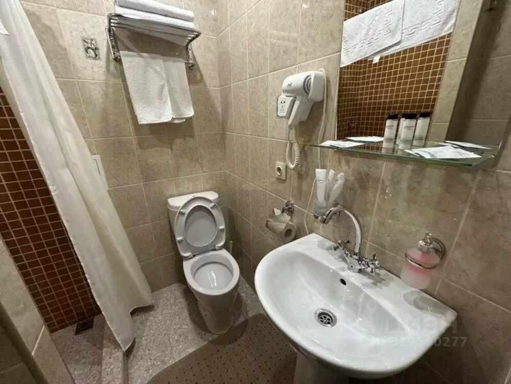 Комната Челябинская область, Чебаркуль Еловая ул., 62А (13.0 м) - Фото 1