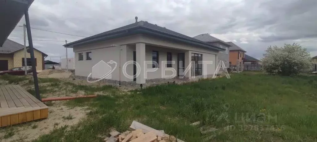 Дом в Тюменская область, Тюмень Лето-Парк кп, 242 (140 м) - Фото 1