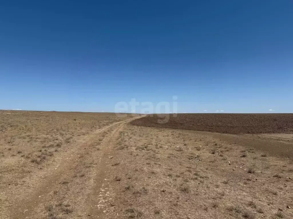 Участок в Крым, Сакский район, с. Штормовое  (6.0 сот.) - Фото 0