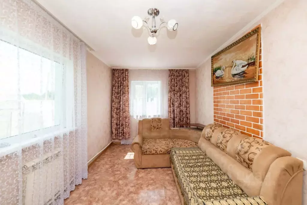 Дом в Курганская область, Кетовский муниципальный округ, с. Лесниково, ... - Фото 1