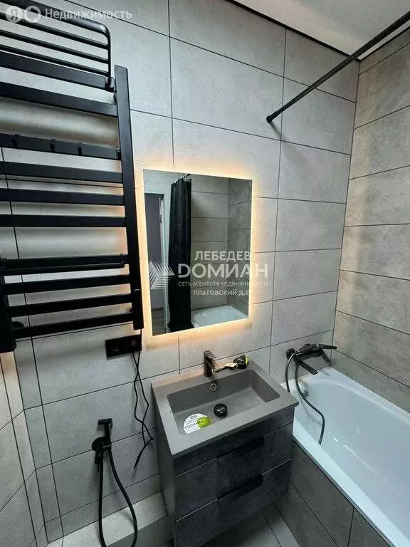 3-комнатная квартира: Аксай, улица Александра Невского, 2к3 (60 м) - Фото 2