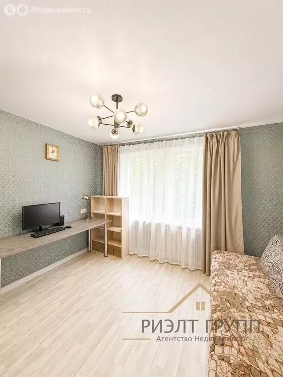 4-комнатная квартира: Казань, улица Сыртлановой, 1 (71.2 м) - Фото 2