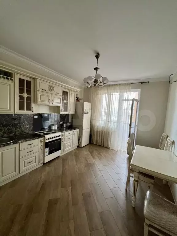 2-к. квартира, 80 м, 13/20 эт. - Фото 0