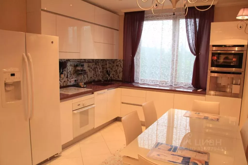 3-к кв. Москва ул. Маршала Тухачевского, 49 (110.0 м) - Фото 0