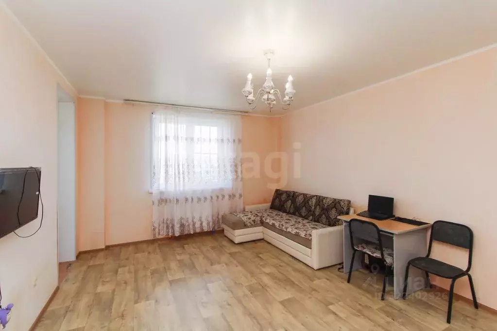 Студия Тюменская область, Тюмень Таврическая ул., 9к3 (33.4 м) - Фото 1