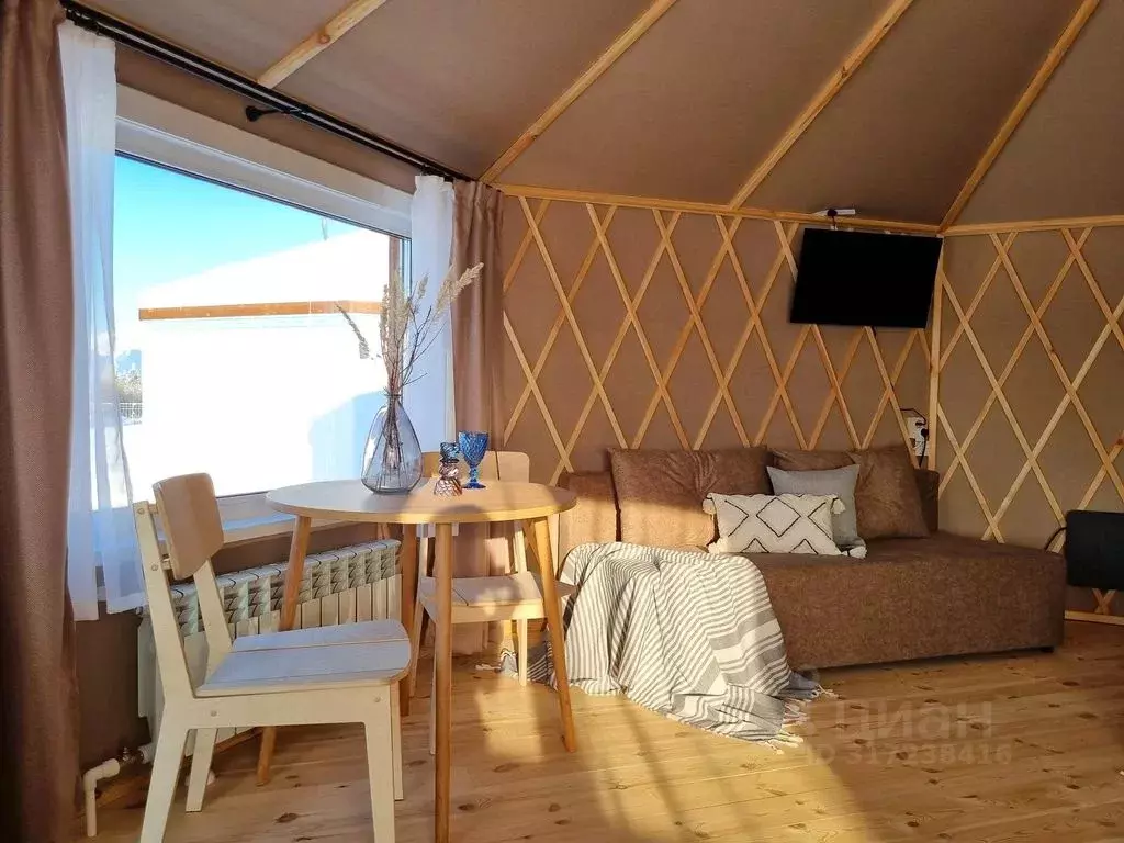 Дом в Бурятия, Тункинский район, Вышка мест.  (27 м) - Фото 0