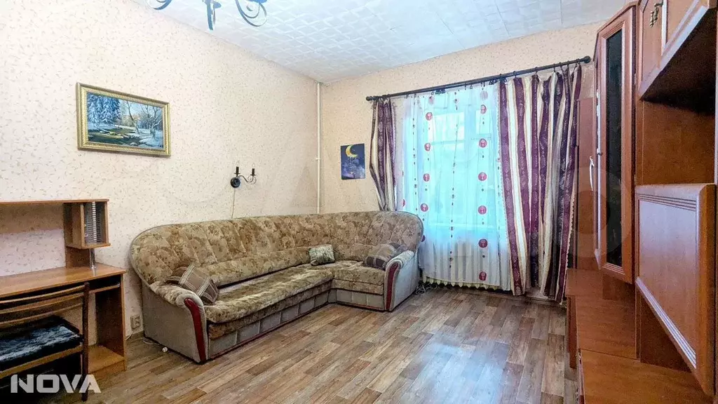 Комната 37,5 м в 2-к., 2/2 эт. - Фото 1