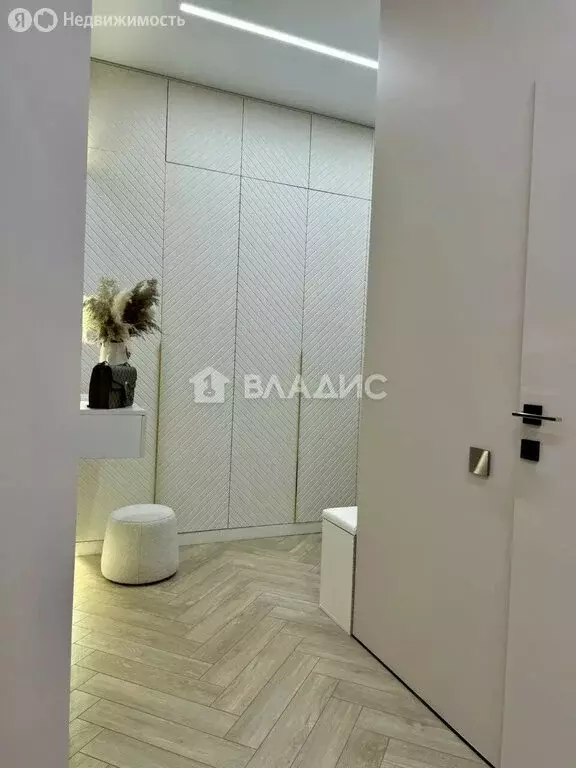 3-комнатная квартира: деревня Болтино, улица Баздырева, 5 (81.6 м) - Фото 2