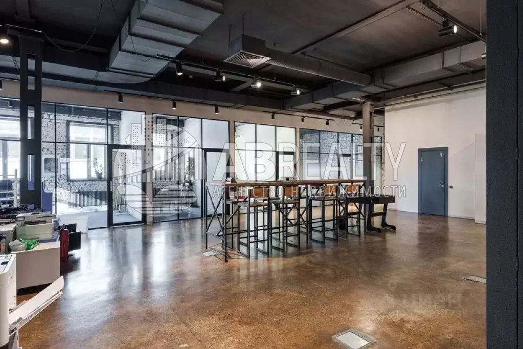 Помещение свободного назначения в Москва Холодильный пер., 3к1с6 (571 ... - Фото 1