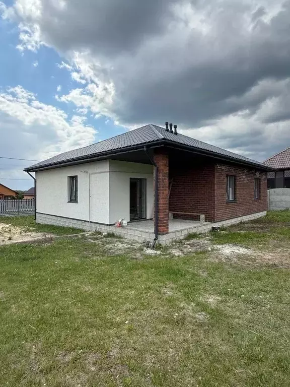 Дом в Белгородская область, Белгородский район, Дубовское с/пос, с. ... - Фото 2