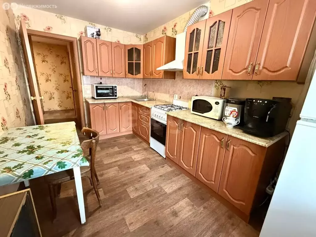 1-комнатная квартира: Саратов, улица имени П.М. Зыбина, 8 (40.7 м) - Фото 1