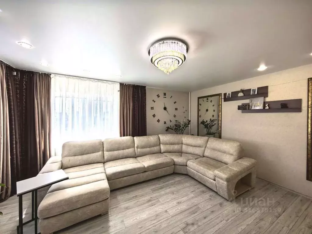 2-к кв. Брянская область, Брянск ул. Крахмалева, 57 (68.3 м) - Фото 0
