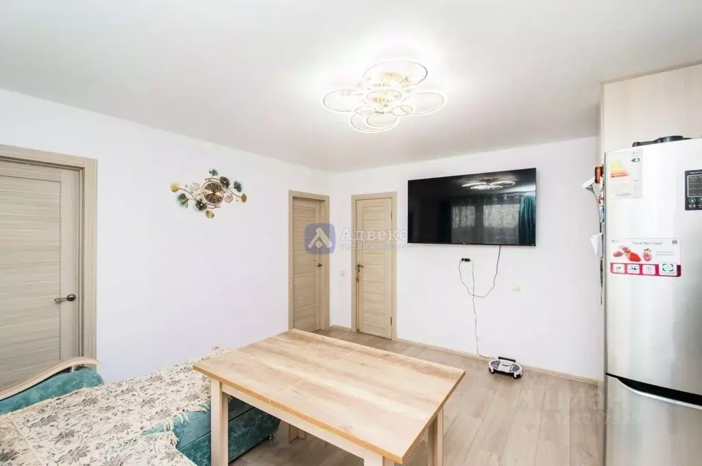 2-к кв. Тюменская область, Тюмень ул. Алексея Сергиенко, 9 (50.7 м) - Фото 2