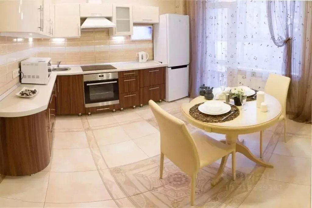 1-к кв. Свердловская область, Екатеринбург ул. Куйбышева, 21 (50.0 м) - Фото 1