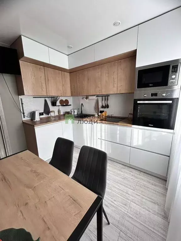 3-к кв. Красноярский край, Красноярск Ястынская ул., 18 (69.9 м) - Фото 1