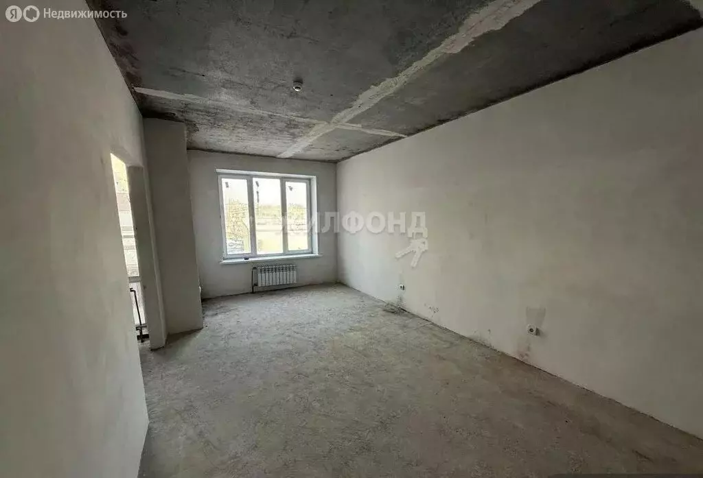 3-комнатная квартира: Абакан, улица Бограда, 160 (83.3 м) - Фото 1