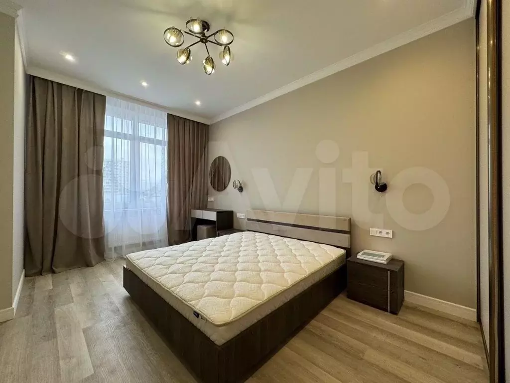 2-к. квартира, 75 м, 7/26 эт. - Фото 1
