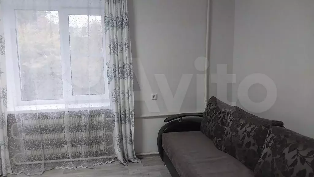 1-к. квартира, 32 м, 3/3 эт. - Фото 1