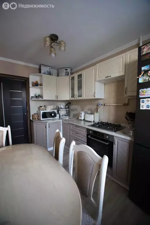 3-комнатная квартира: Альметьевск, улица 8 Марта, 31 (67.4 м) - Фото 2