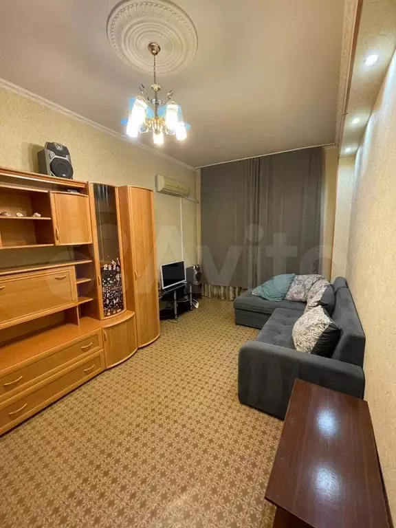 1-к. квартира, 47 м, 1/5 эт. - Фото 0