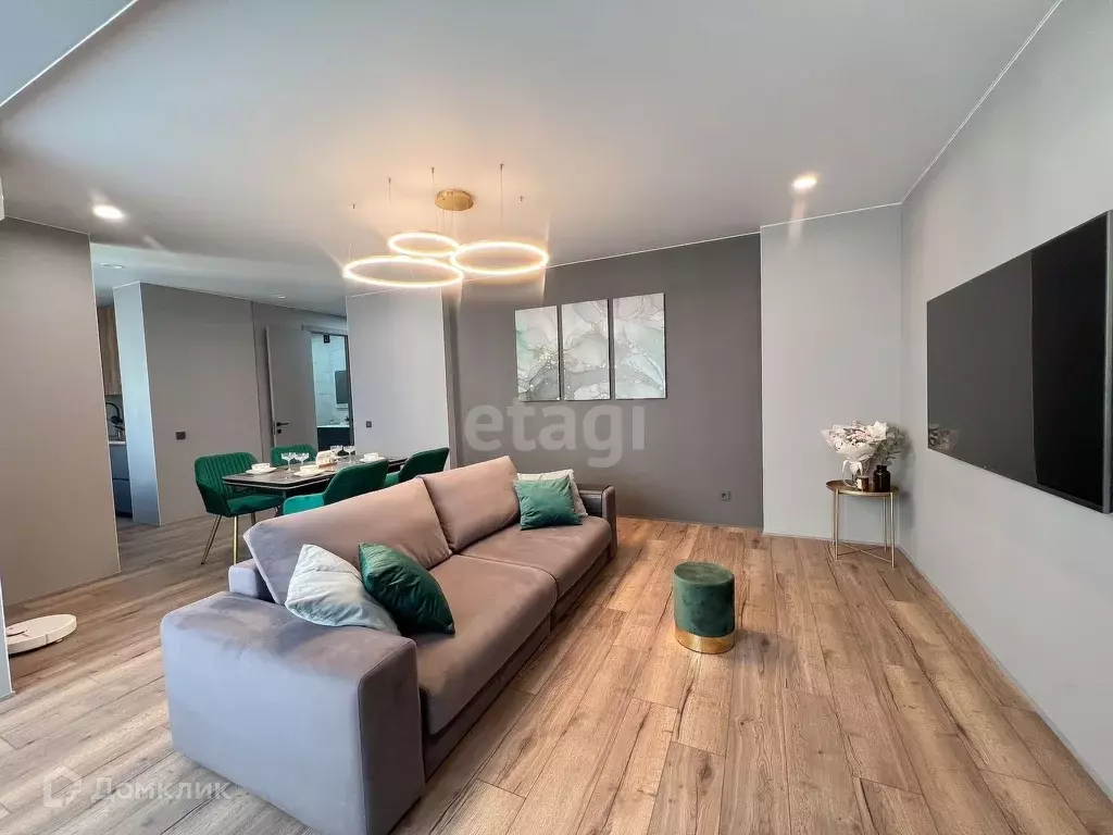 Продаётся 2-к квартира, 71.1 м - Фото 1