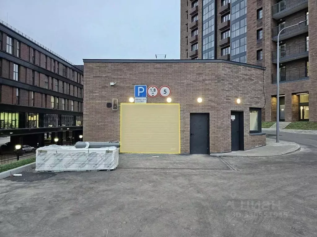 Гараж в Москва Нагорная ул., 5А (13 м) - Фото 1