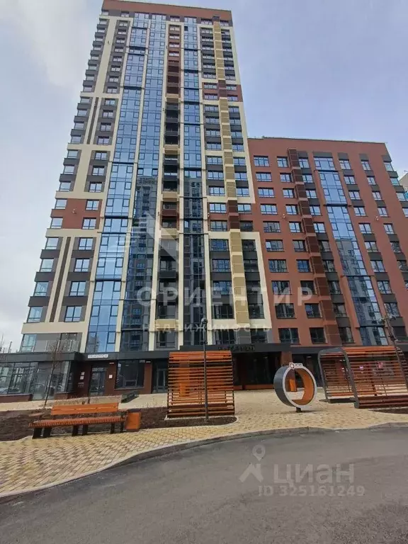 2-к кв. Свердловская область, Екатеринбург ул. Нагорная, 16 (87.0 м) - Фото 1