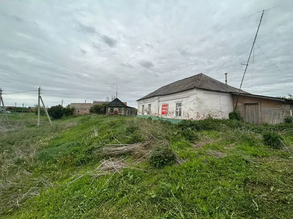 Дом в Пензенская область, Сердобский район, Пригородный сельсовет, с. ... - Фото 2