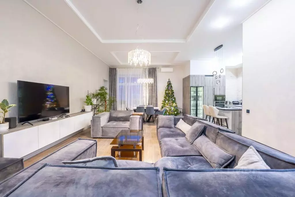 Квартира, 3 комнаты, 204 м - Фото 1