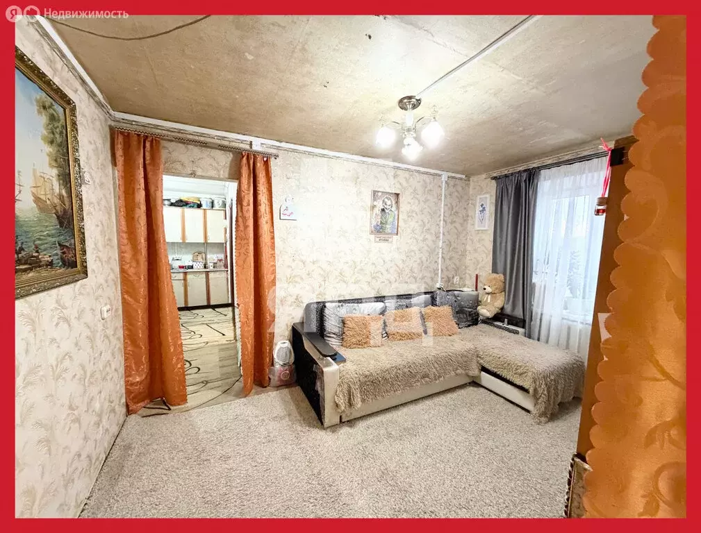 3-комнатная квартира: Таганрог, улица Шаумяна, 5 (44 м) - Фото 1