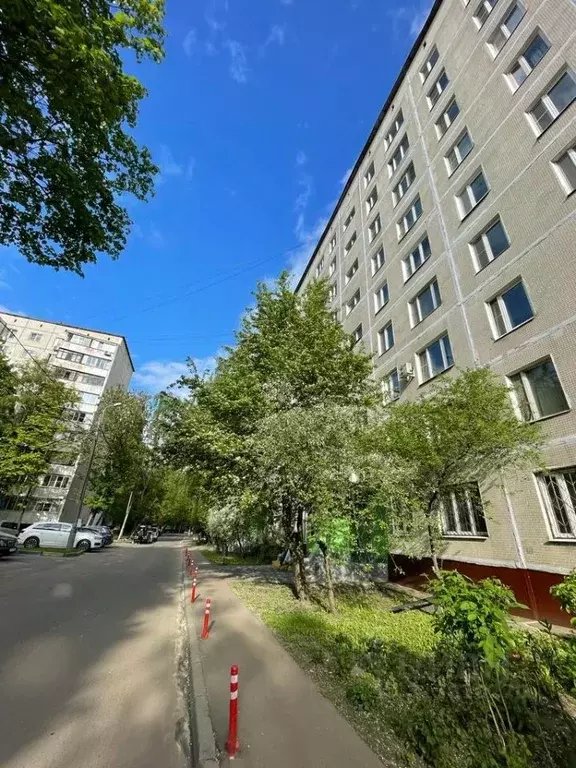 Комната Москва ул. Декабристов, 35 (12.0 м) - Фото 0
