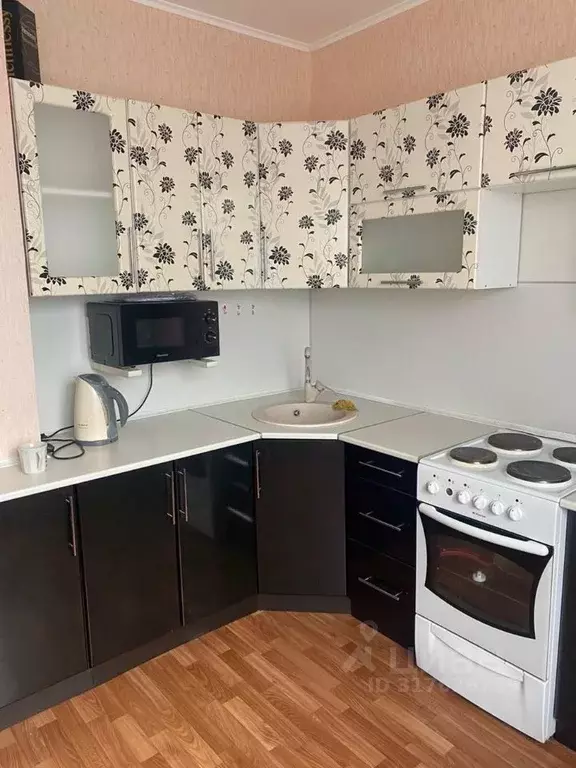 1-к кв. Курская область, Курск просп. Вячеслава Клыкова, 52 (36.0 м) - Фото 0