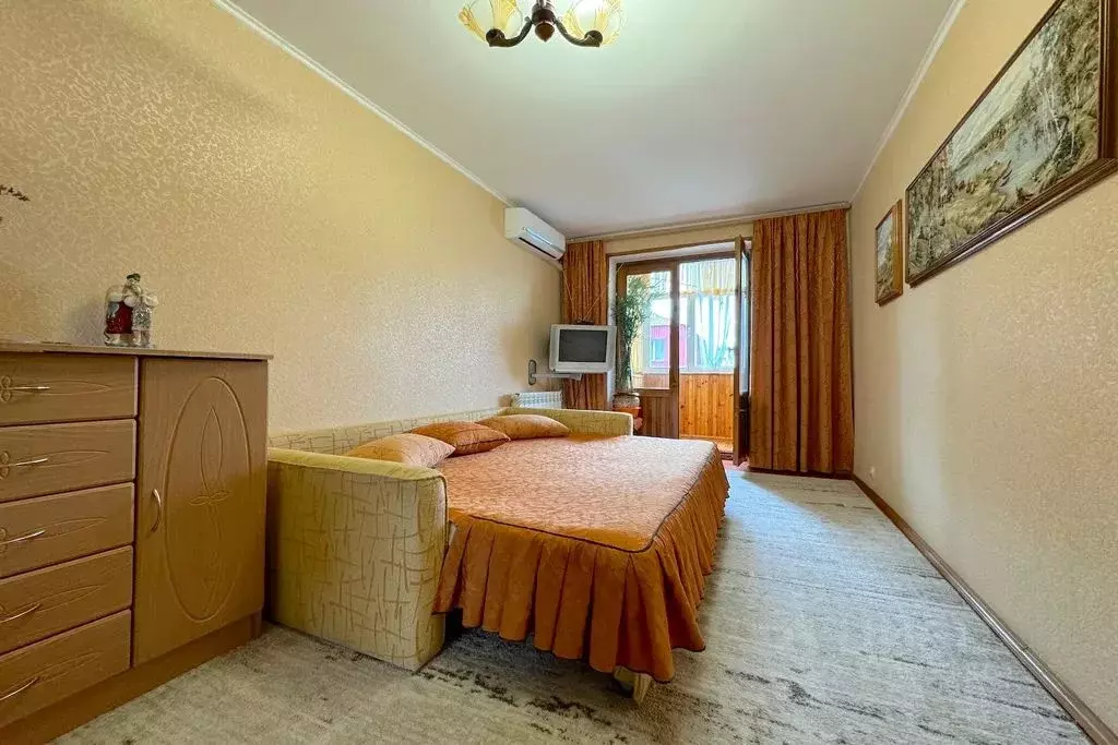 3-к кв. Крым, Феодосия бул. Старшинова, 10 (60.0 м) - Фото 0