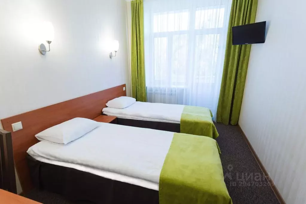 Комната Омская область, Омск ул. Поворотникова, 6 (15.0 м) - Фото 1