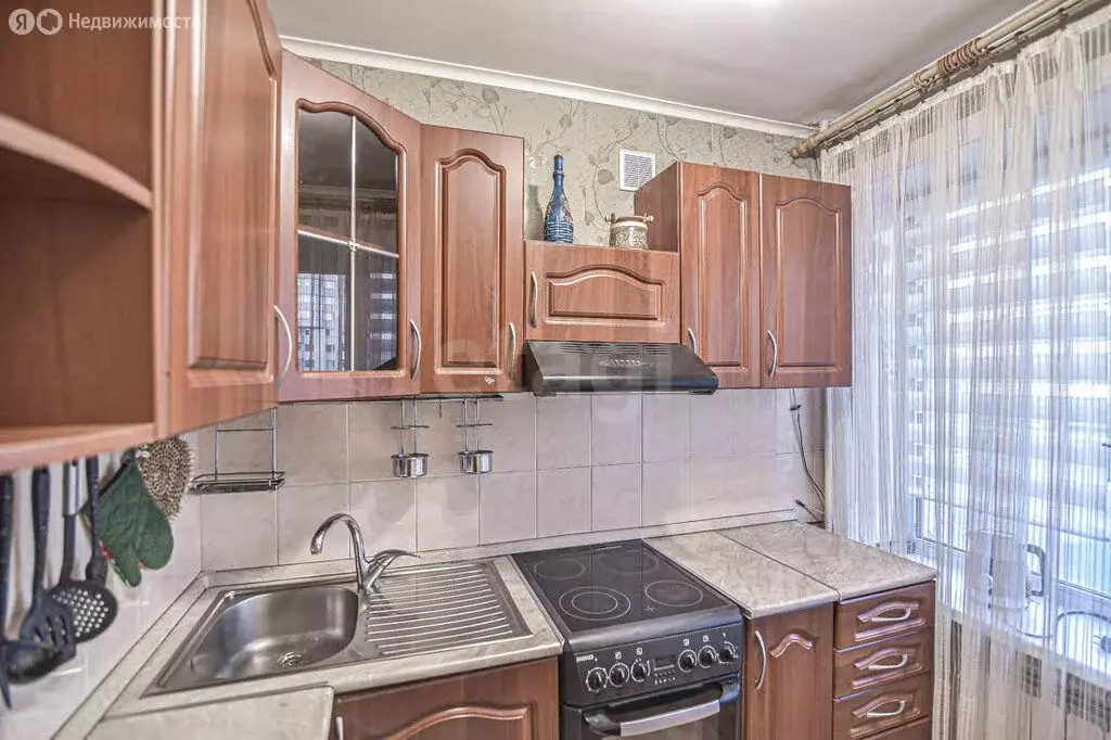 1-комнатная квартира: Южно-Сахалинск, проспект Победы, 21 (29.6 м) - Фото 1