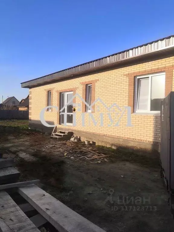 Дом в Хакасия, Абакан ул. Муслима Магомаева, 35 (114 м) - Фото 1