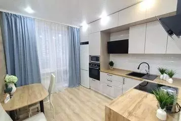 1-к кв. Омская область, Омск Взлетная ул., 11/1 (42.0 м) - Фото 0