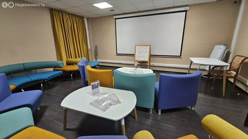 Помещение свободного назначения (2500 м) - Фото 2