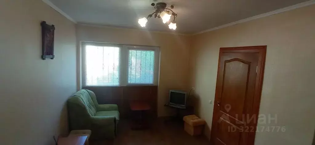 1-к кв. Крым, Евпатория ул. Имени Бартенева, 18 (25.0 м) - Фото 1