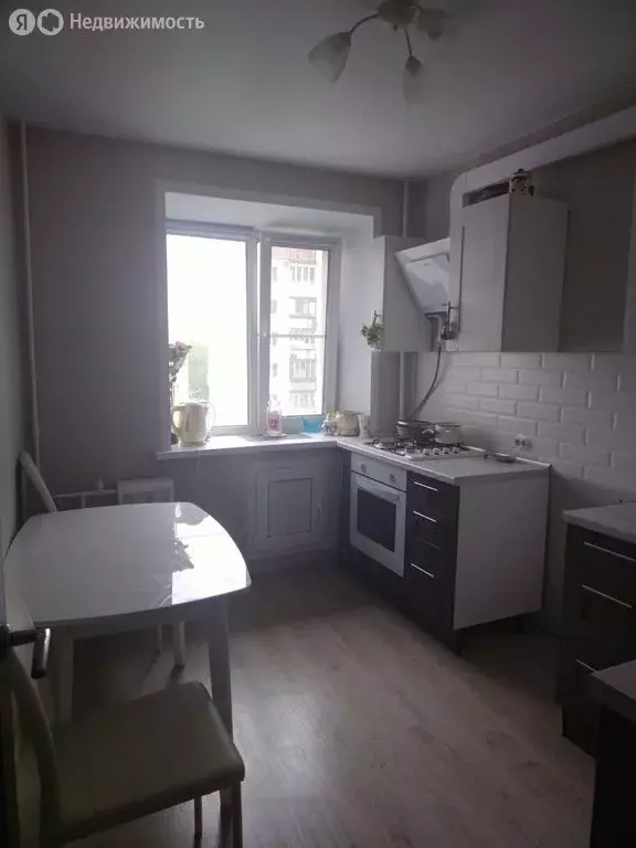 3-комнатная квартира: Кострома, улица Ивана Сусанина, 54/17 (60 м) - Фото 1