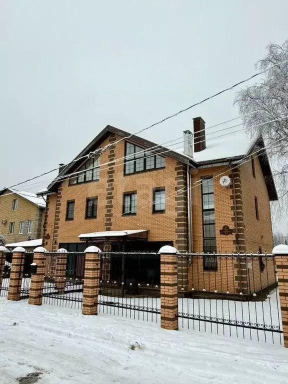 Таунхаус в Тверская область, Тверь ул. 2-я Трусова, 2к6 (217 м) - Фото 1