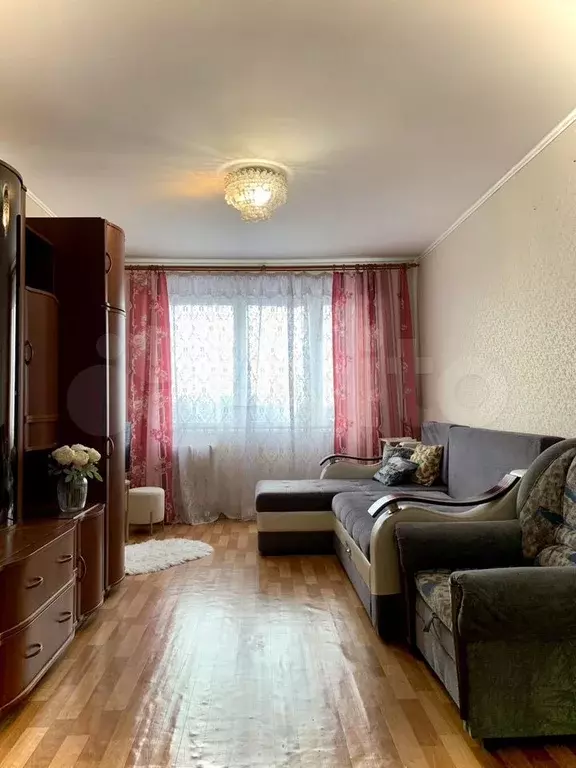 2-к. квартира, 50 м, 8/9 эт. - Фото 1