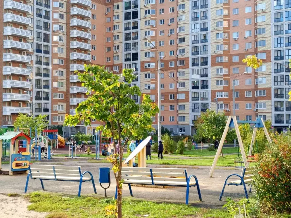Студия Московская область, Домодедово Южный мкр, ул. Курыжова, 14 ... - Фото 1