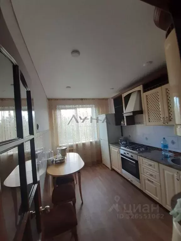 3-к кв. Татарстан, Набережные Челны 49-й комплекс, 18 (65.6 м) - Фото 1