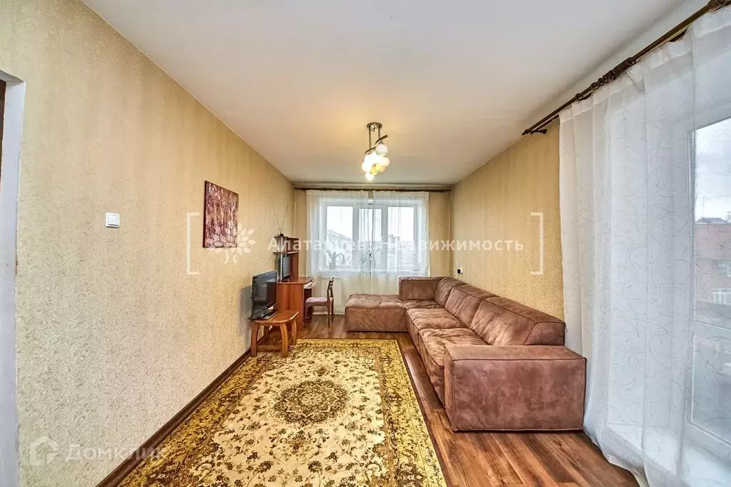 Продаётся 4-к квартира, 69.7 м - Фото 1