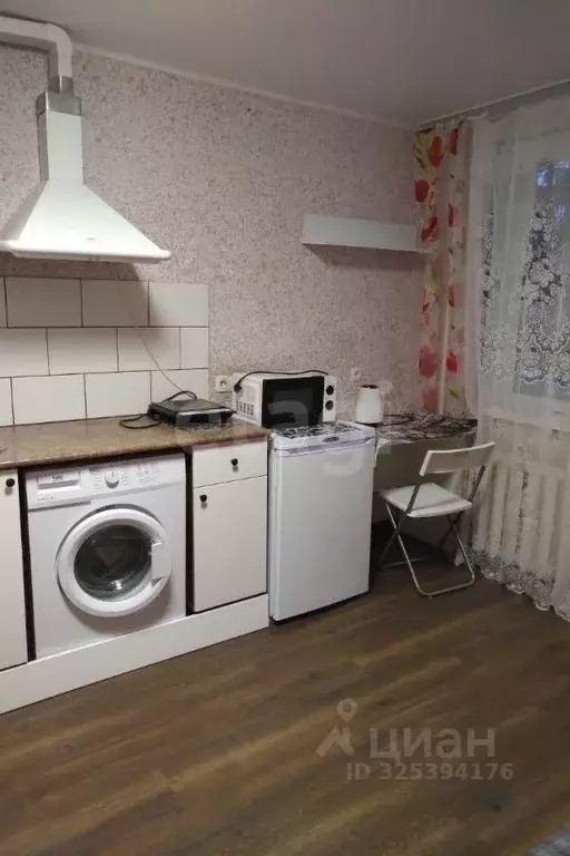 Студия Саратовская область, Саратов Тверская ул., 53 (17.0 м) - Фото 1